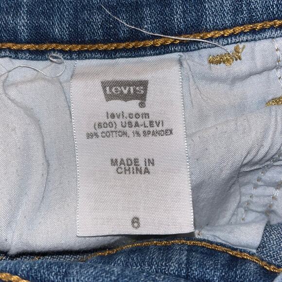 Levi’s 515 Bermuda Jean Shorts Size 6 Mid Rise Denim Cuffed Stretch - Picture 4 of 5